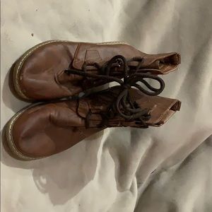 Brown wedge boots